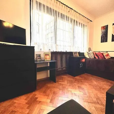 Apartment Orange Place -central *