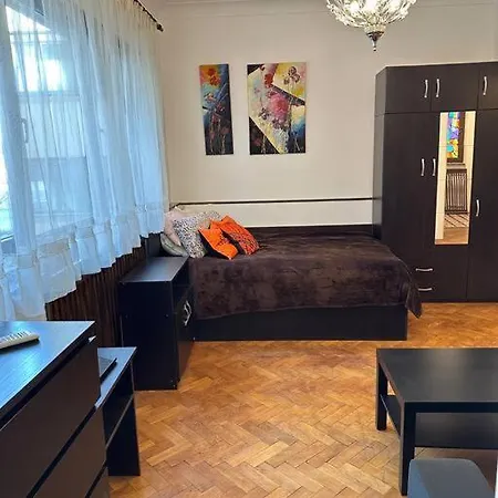 Orange Place -central Lägenhet